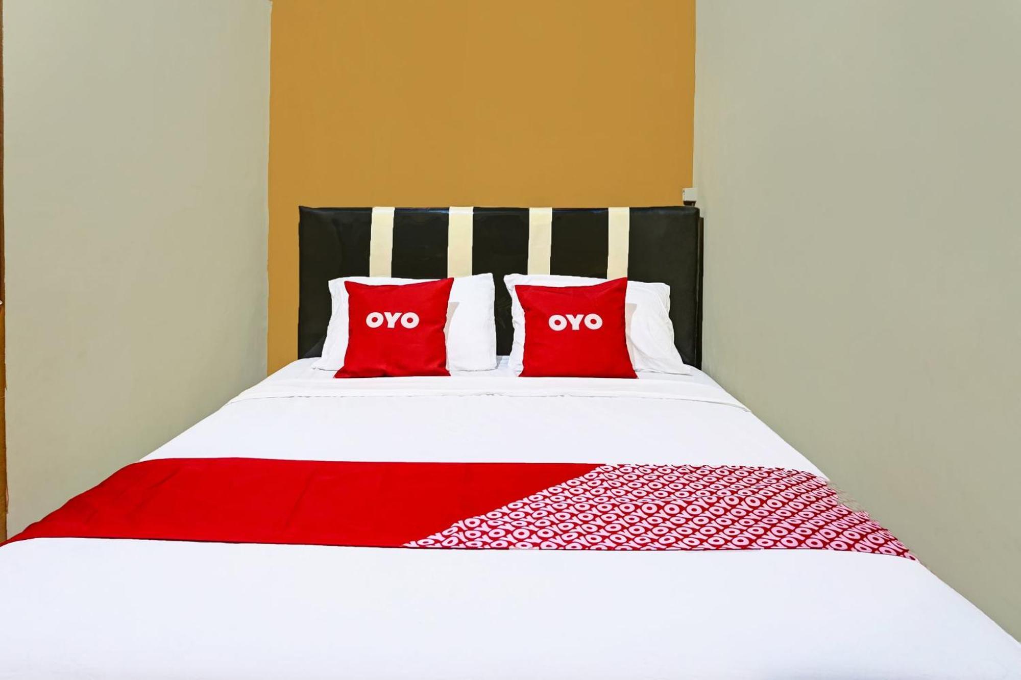 OYO 91825 Ayu Lestari Homestay Nganjuk Dış mekan fotoğraf