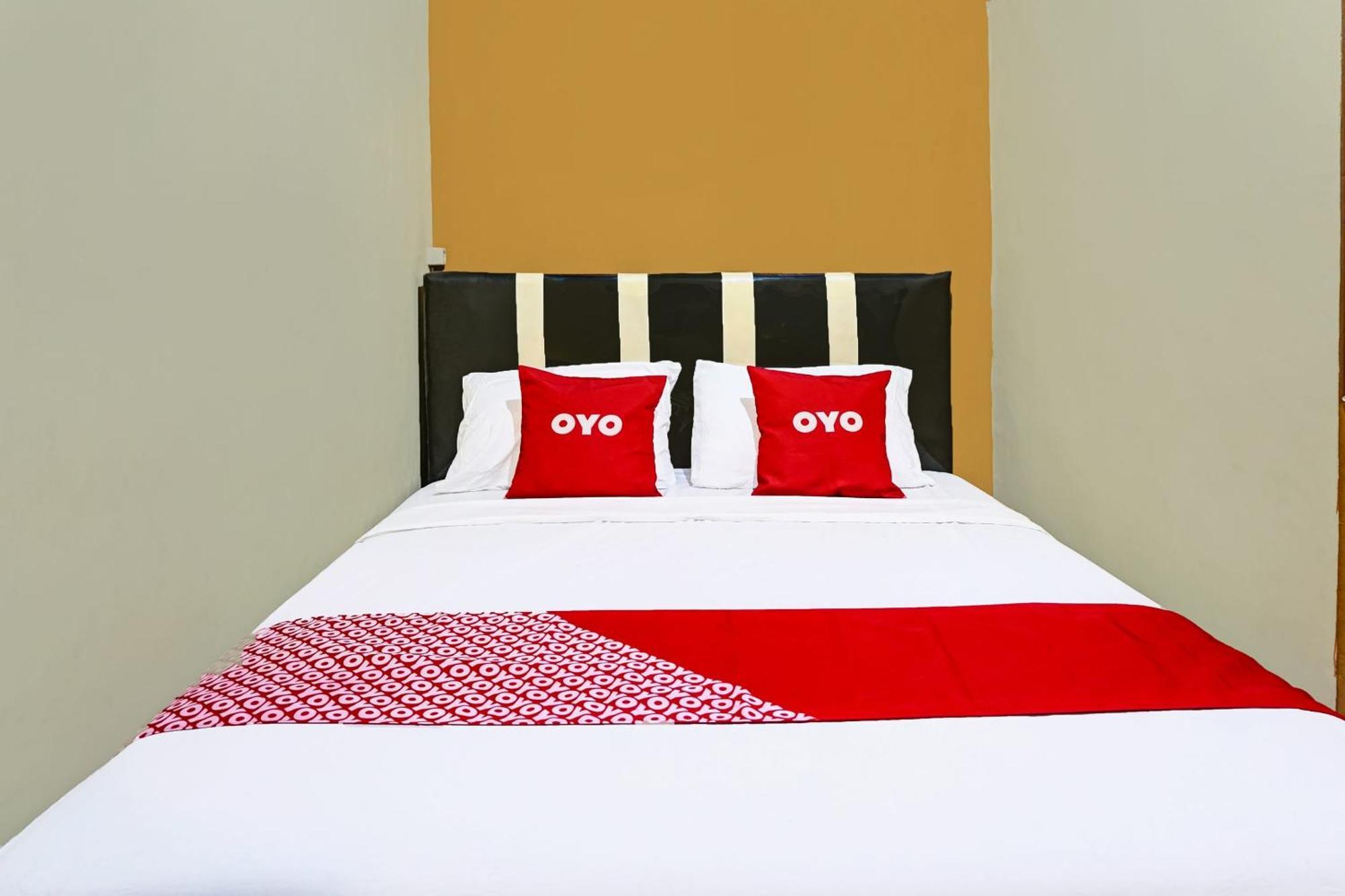 OYO 91825 Ayu Lestari Homestay Nganjuk Dış mekan fotoğraf